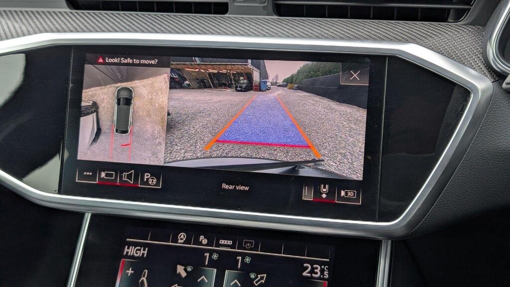 
								2021 Audi RS6 Avant Carbon Black Edition full									