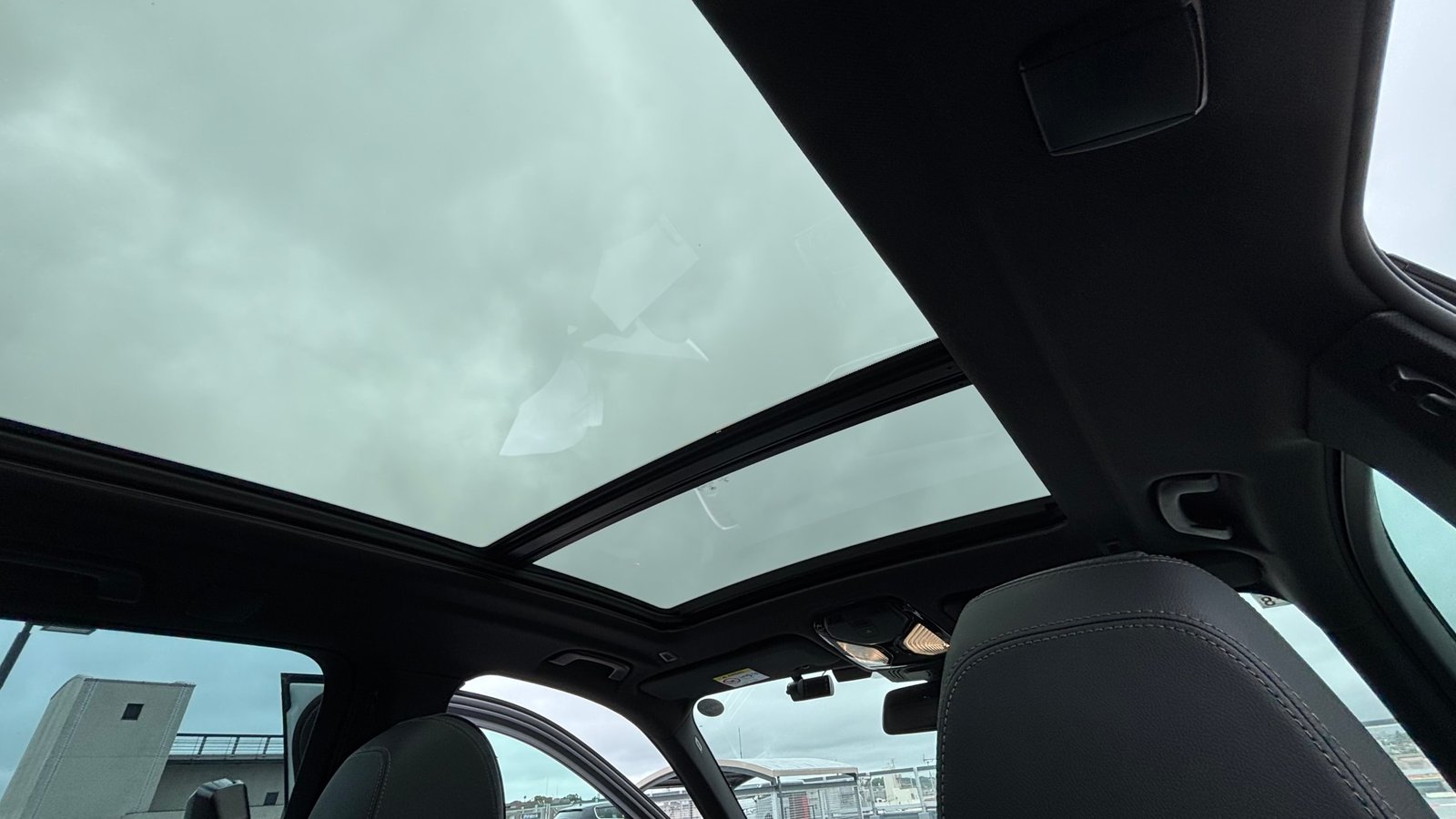 
								2020 BMW X5 xDrive 45e M Sport full									