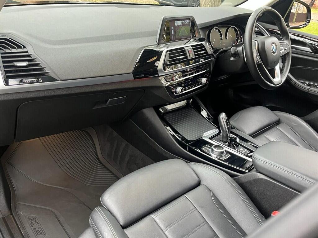 
								2019 BMW X3 20d xDrive X-Line full									