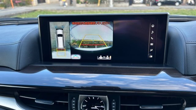 
								2019 Lexus LX570 Black Sequence full									