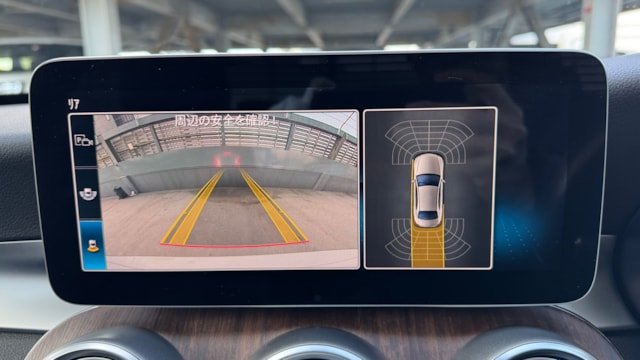 
								2019 Mercedes-Benz C220d Avant-garde full									