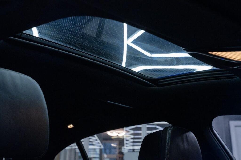 
								2019 BMW 7 Series 745Le xDrive M Sport full									