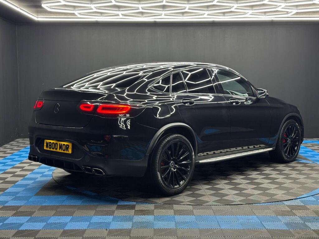 
								2019 Mercedes-Benz GLC300d Coupe AMG Line full									