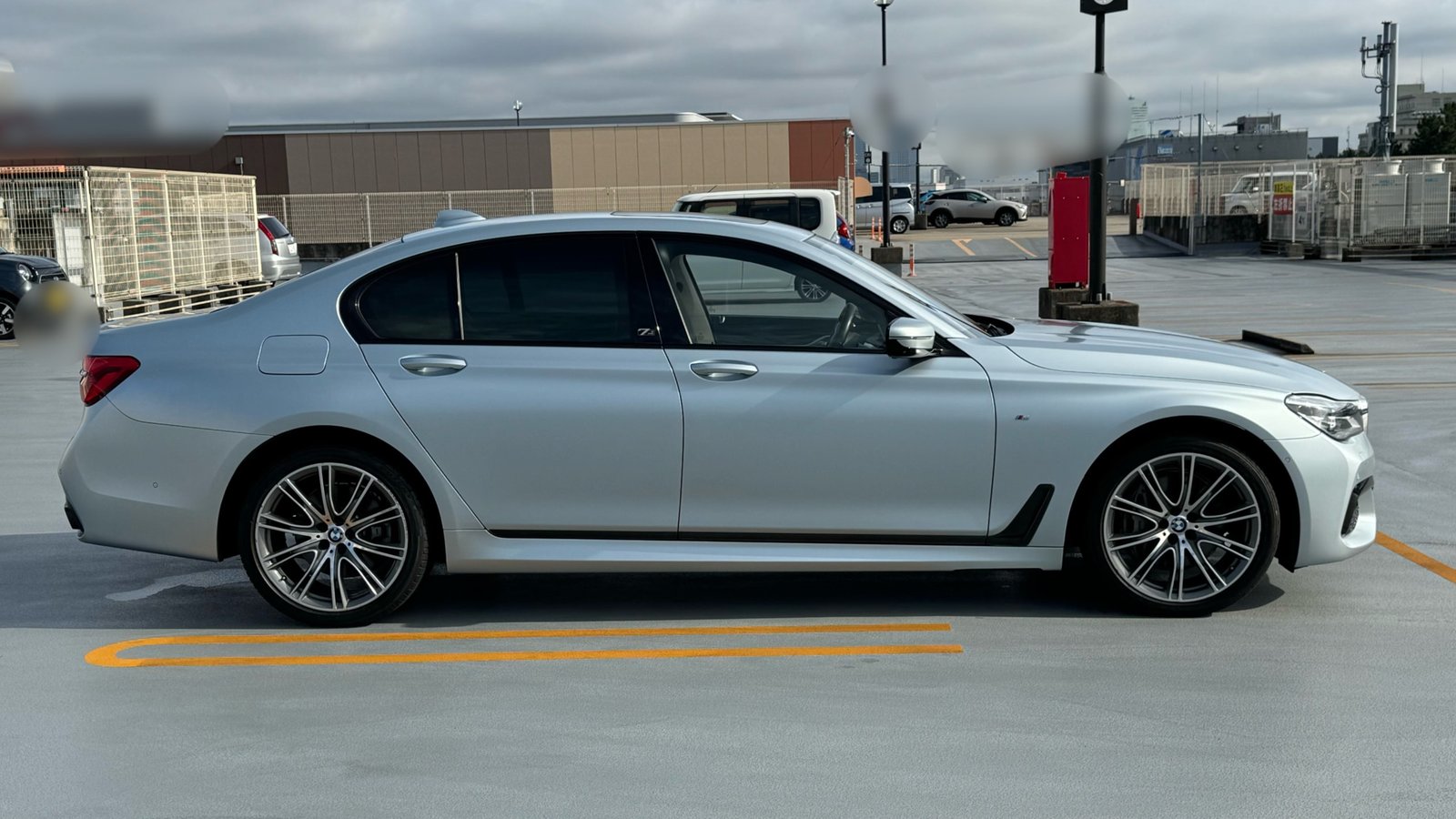 
								2020 BMW 7 Series 740i 40 Yale full									
