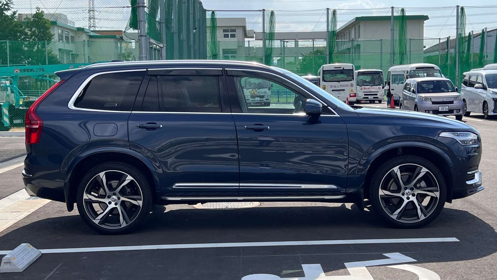 
								2020 Volvo XC90 D5 AWD Inscription full									
