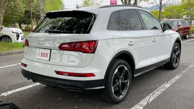 
								2020 Audi Q5 S-Line Competition full									