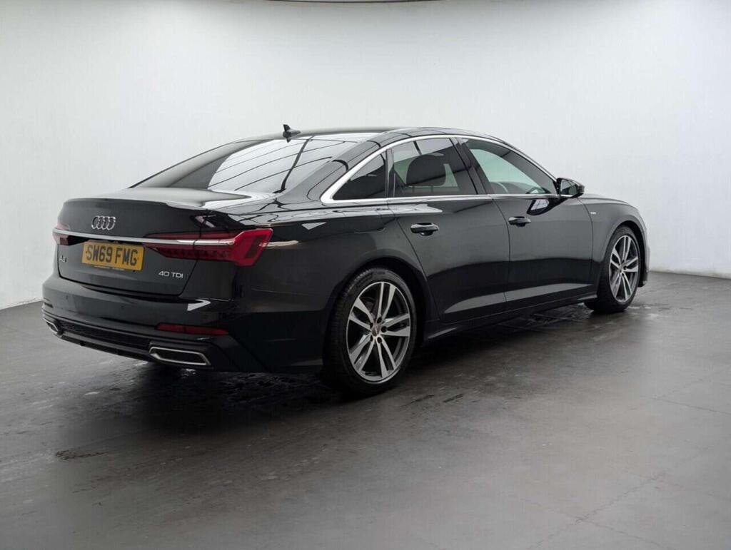 
								2019 Audi A6 Saloon 40TDI S-Line full									