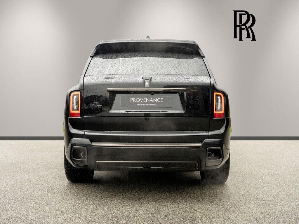 
								2025 Rolls Royce Cullinan Series II Black Badge full									