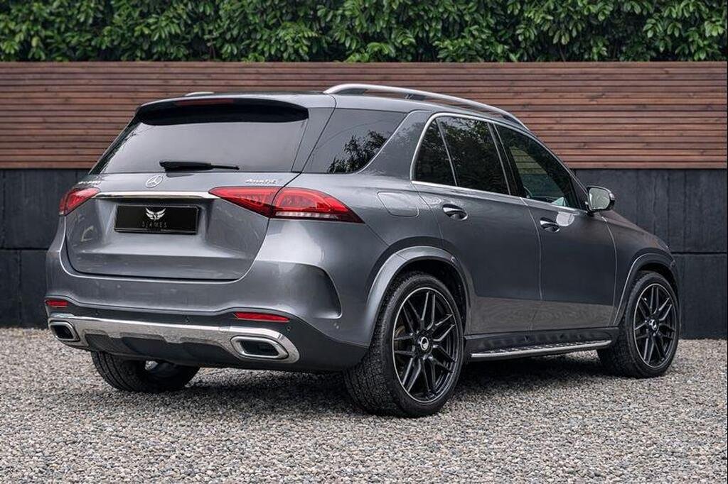 
								2020 Mercedes-Benz GLE350d AMG Line Premium 4Matic full									