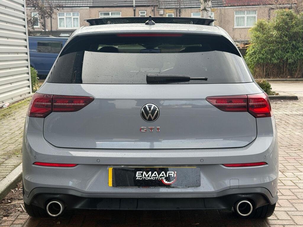 
								2020 Volkswagen Golf GTI full									