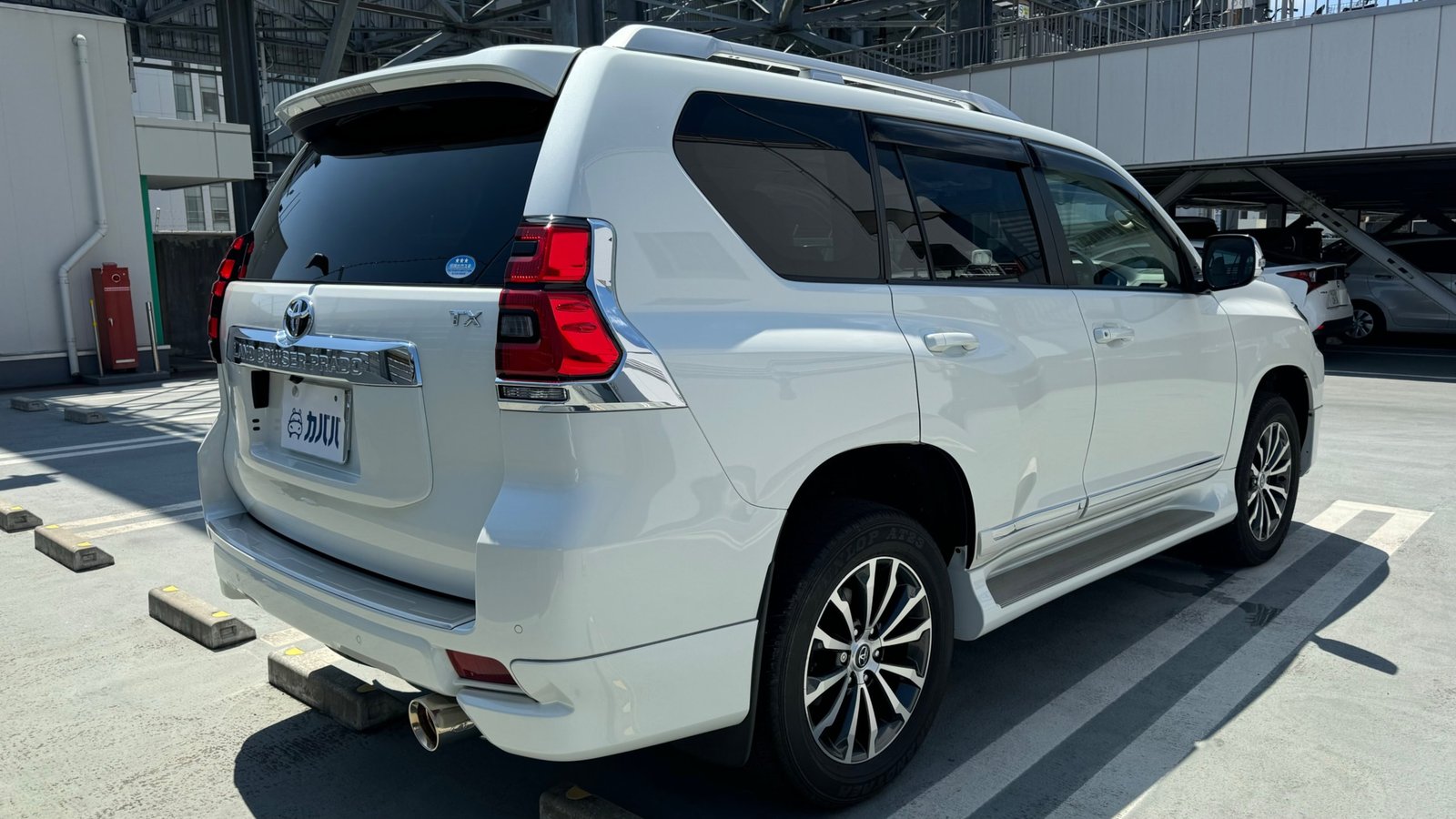 
								2020 Toyota Land Cruiser Prado TX-L full									