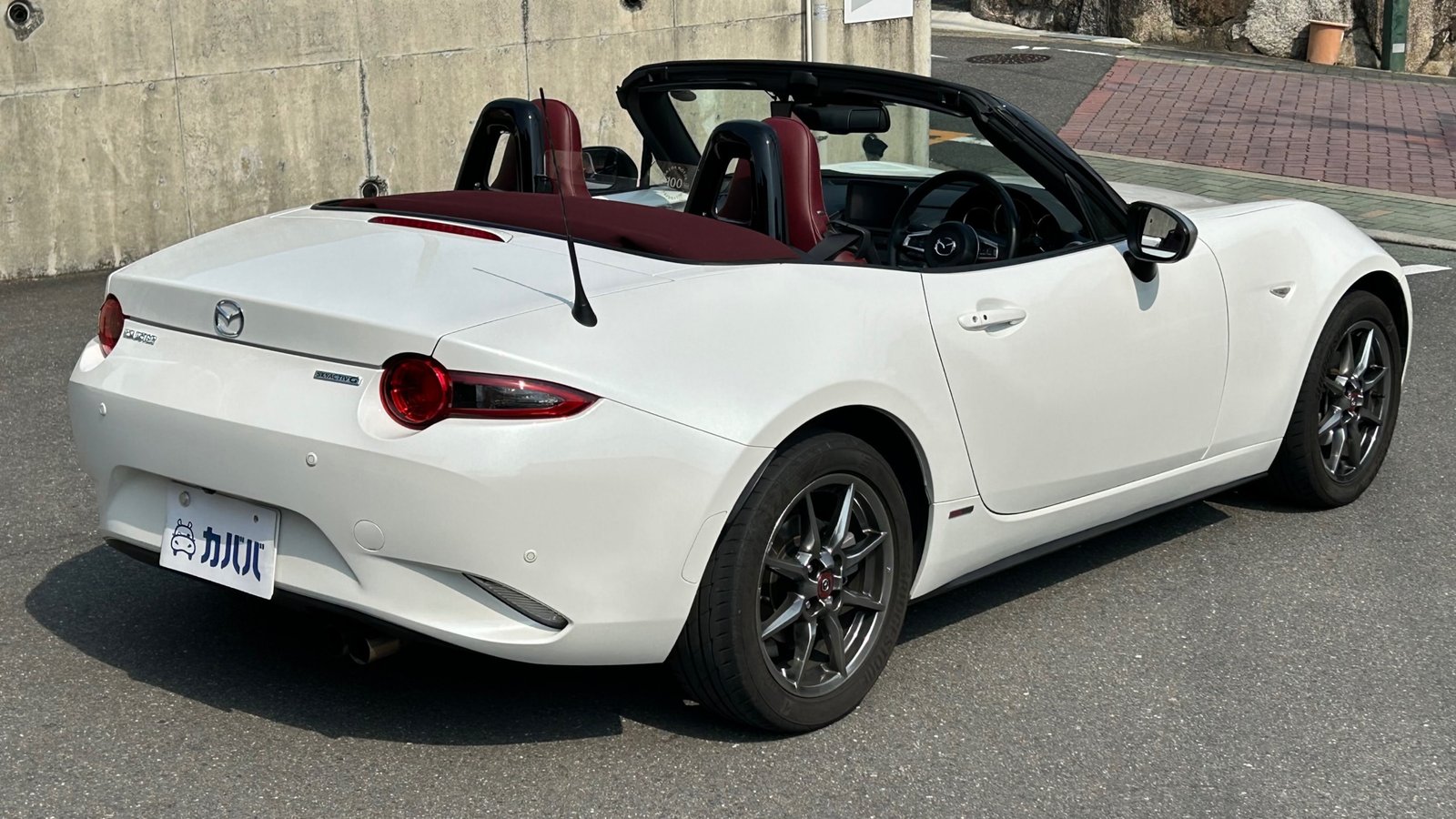 
								2020 Mazda Roadster 100th Anniversary full									