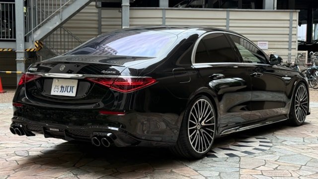 
								2021 Mercedes-Benz S- Class S500 4Matic AMG Line full									