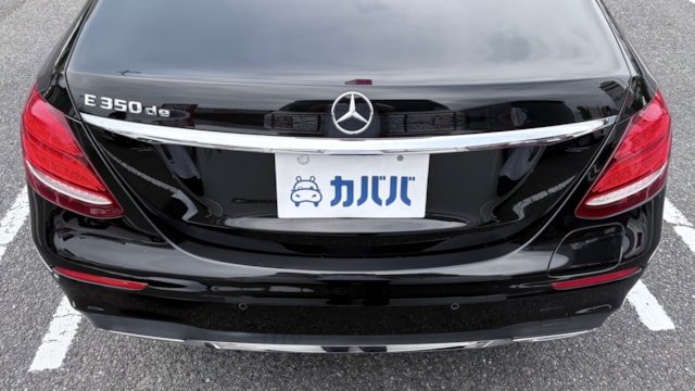 
								2020 Mercedes-Benz E350de Avant-garde Sport full									