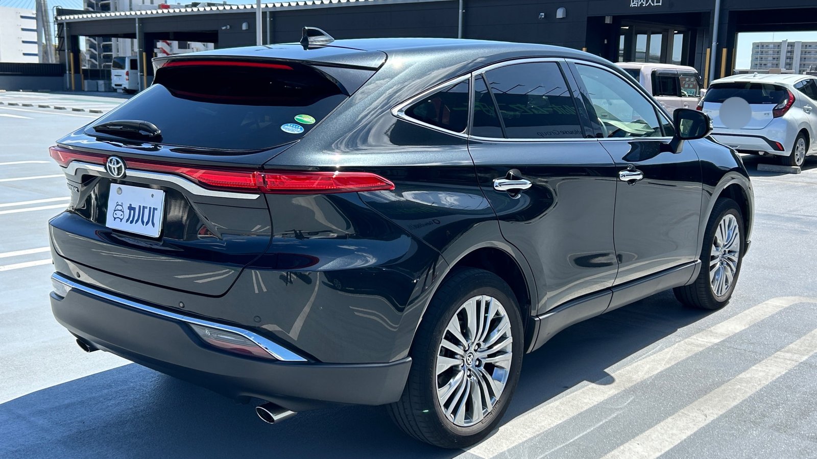 
								2020 Toyota Harrier Z Leather Package full									