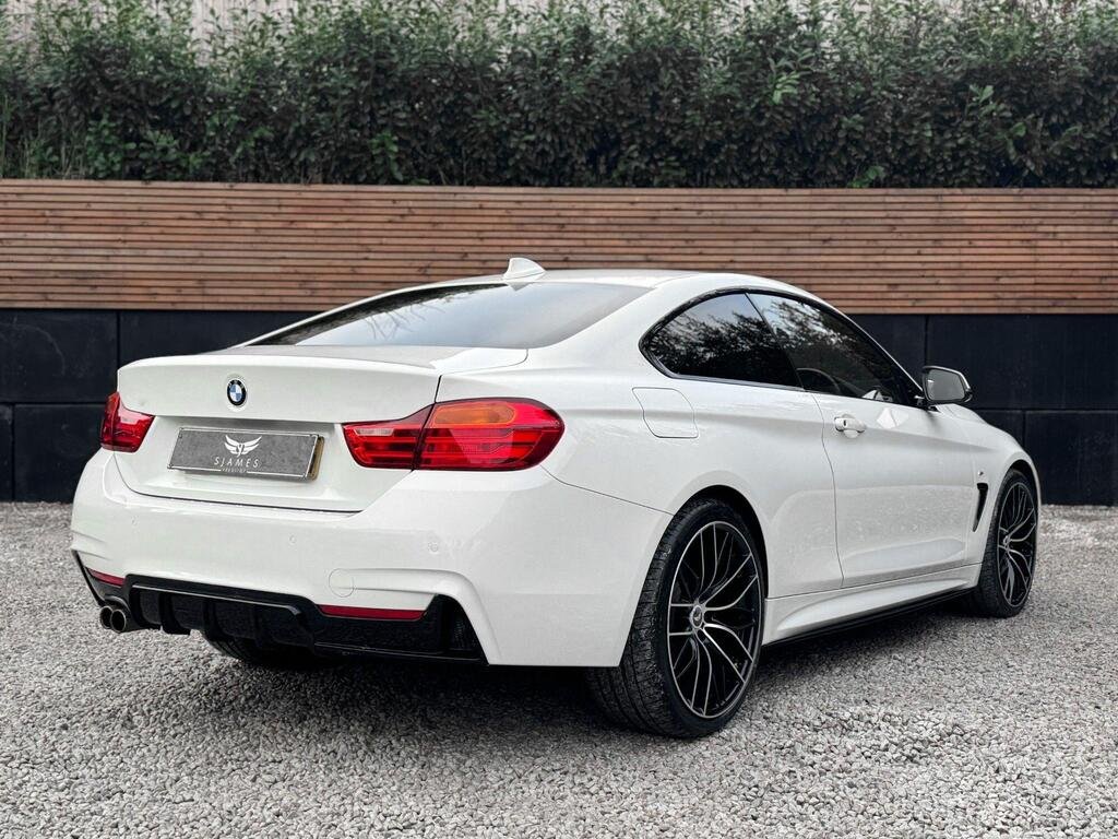 
								2020 BMW 4 Series 320i M Sport full									