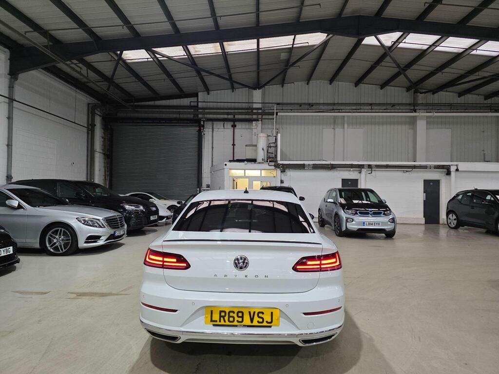 
								2020 Volkswagen Arteon TSI R-Line Fastback full									