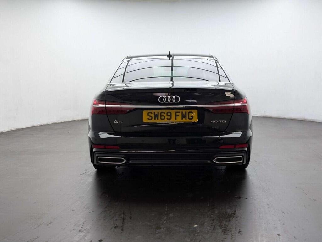 
								2019 Audi A6 Saloon 40TDI S-Line full									