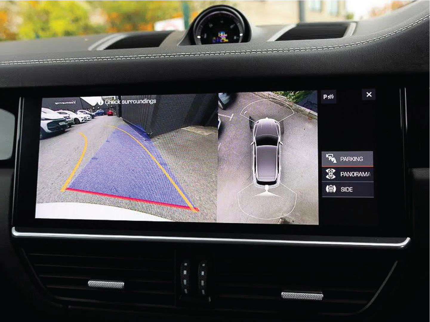 
								2021 Porsche Cayenne Turbo S E-Hybrid full									