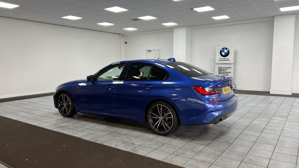 
								2019 BMW 3 Series 320d M Sport full									