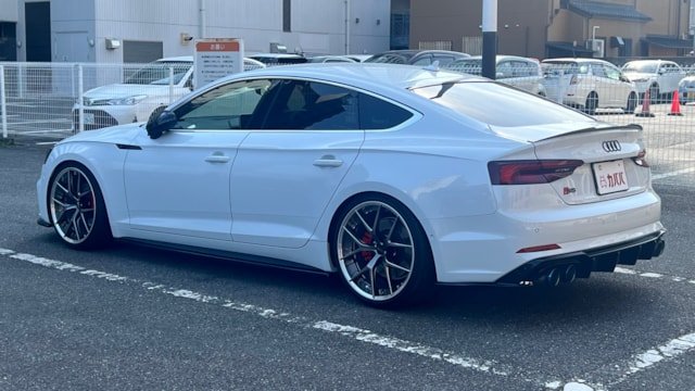 
								2019 Audi A5 Sportback 45 TFSI Quattro S Line full									