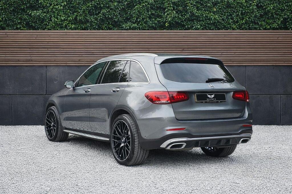 
								2020 Mercedes-Benz GLC220d AMG Line 4Matic full									