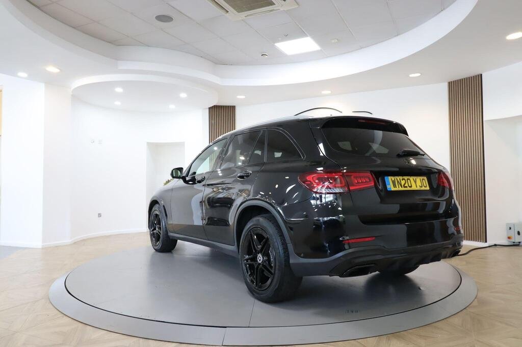 
								2020 Mercedes-GLC220d AMG Line 4Matic full									