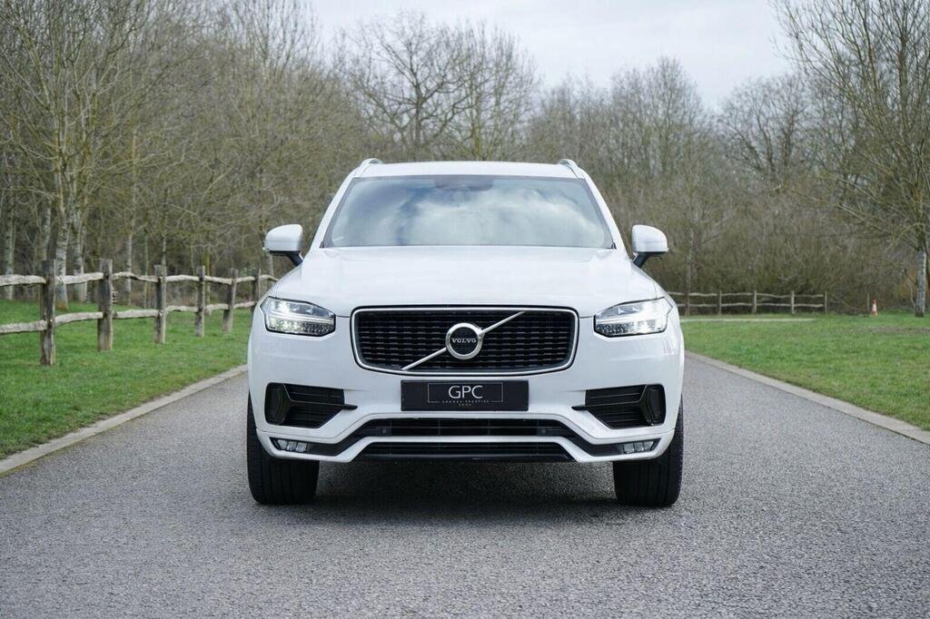 2019 Volvo XC90 T5 R-Design