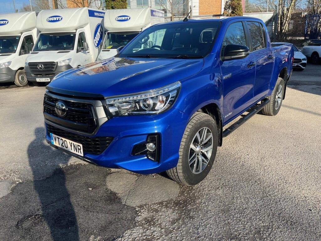 2020 Toyota Hilux Invincible X