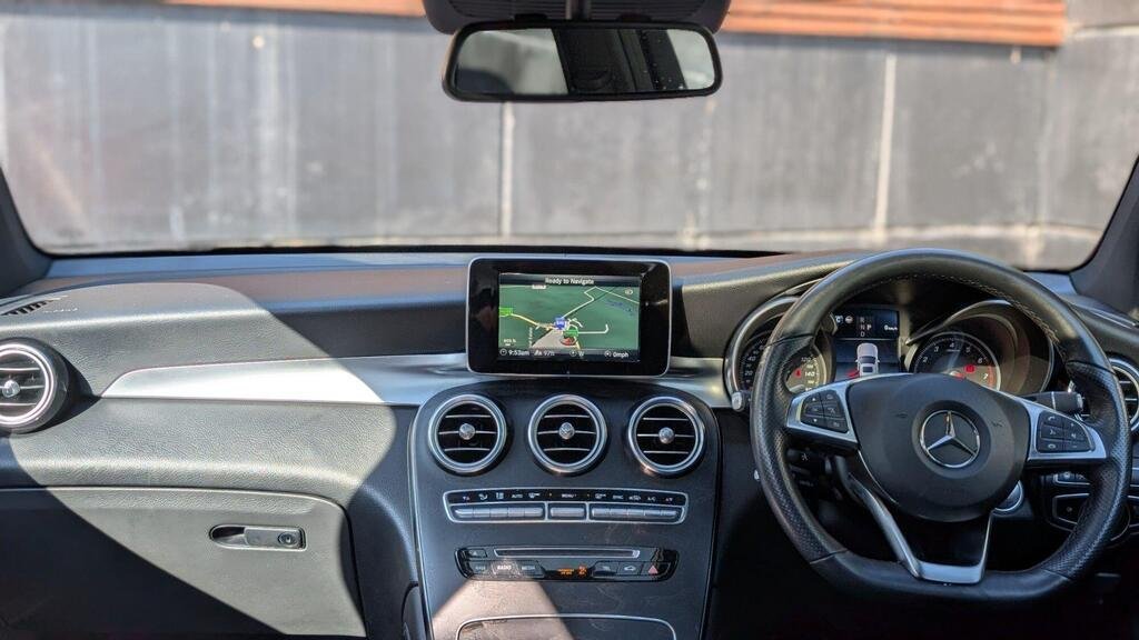 2020 Mercedes-Benz GLC250 AMG Line