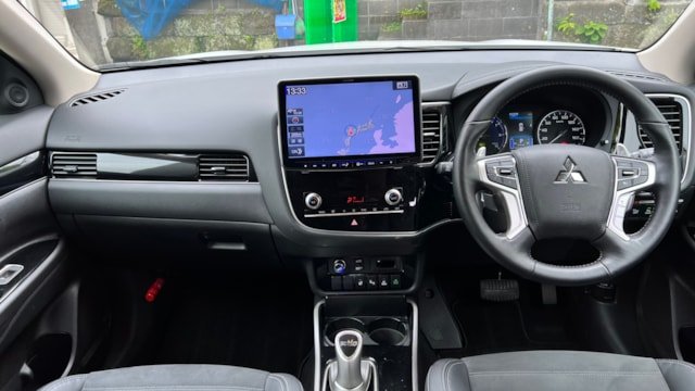 2019 Mitsubishi Outlander PHEV G