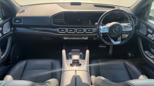 2019 Mercedes GLE300d 4Matic AMG Line