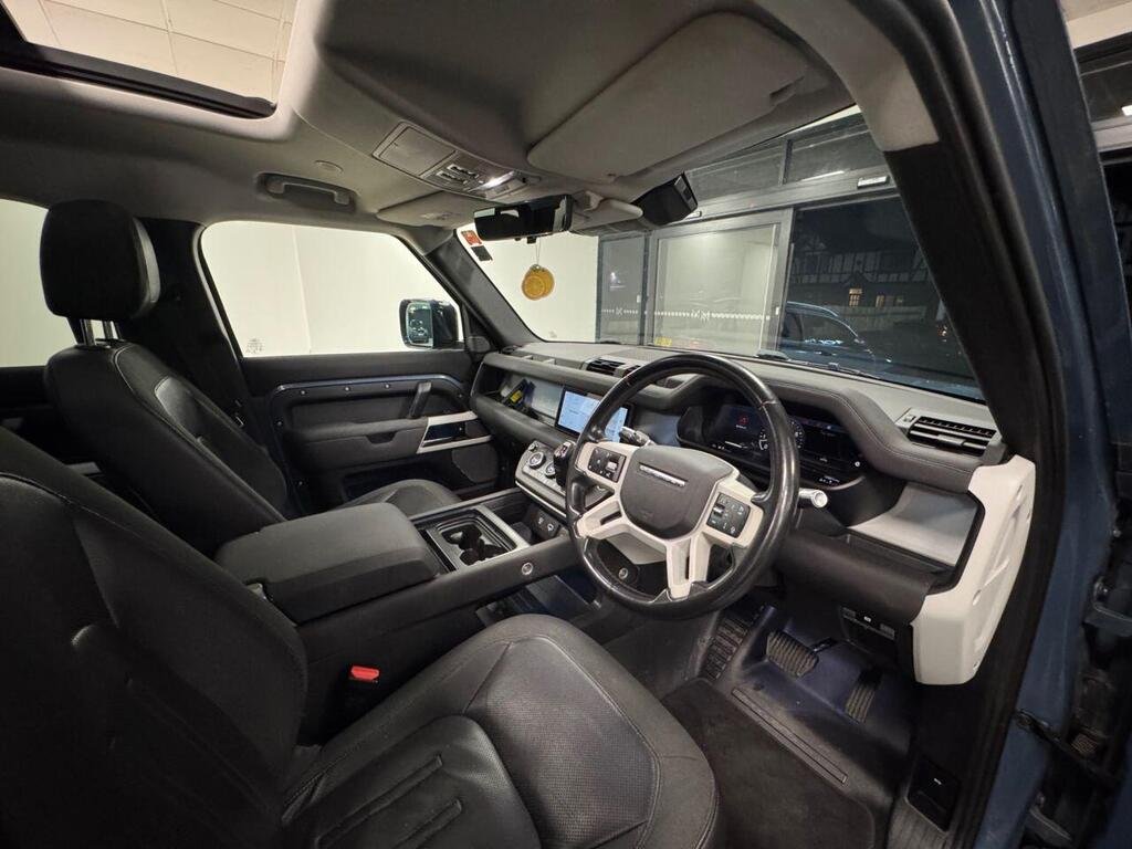 2020 Land Rover Defender 110 Si4 SE