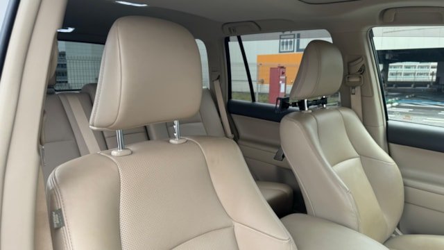 2020 Toyota Land Cruiser Prado TX L Package