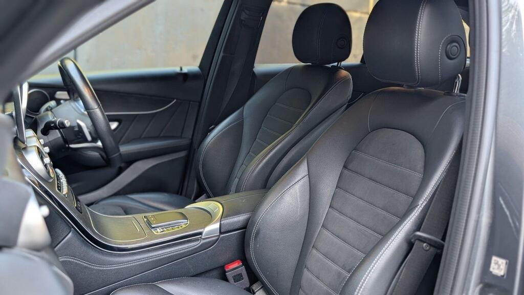 2020 Mercedes-Benz GLC220d AMG Line 4Matic