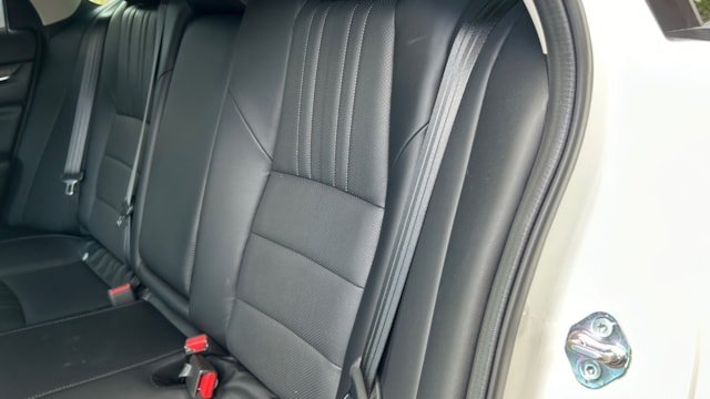 
								2021 Honda Accord EX full									