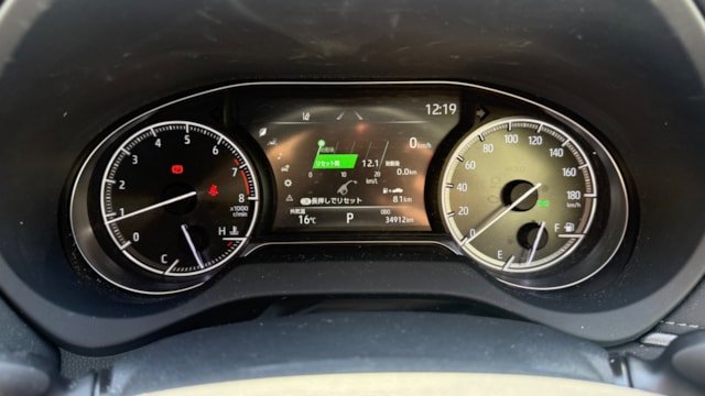 
								2020 Toyota Harrier Z full									