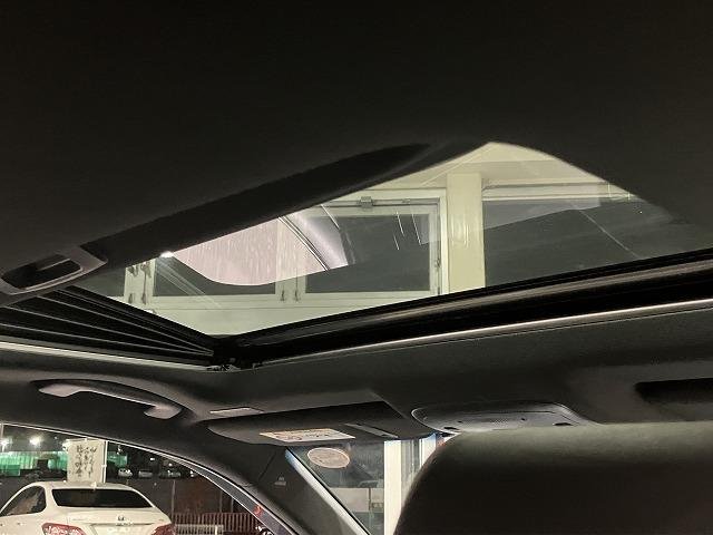 
								2019 Toyota Crown RS Advance full									