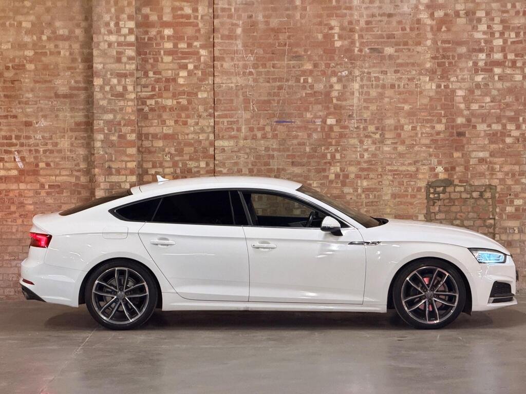 
								2019 Audi A5 35 TFSI Sportback full									