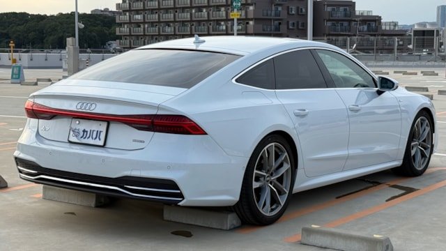 
								2020 Audi A7 Sportback 45 TFSI Quattro S Line full									