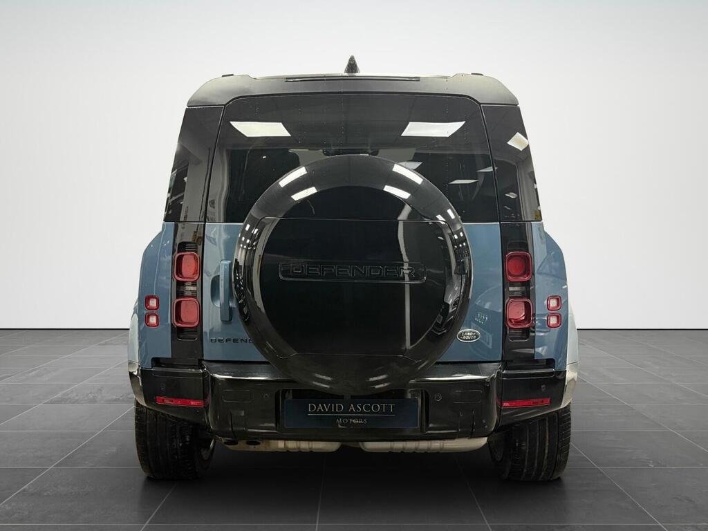
								2020 Land Rover Defender 110 SD4 S full									