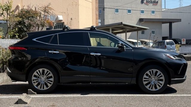
								2020 Toyota Harrier Z full									