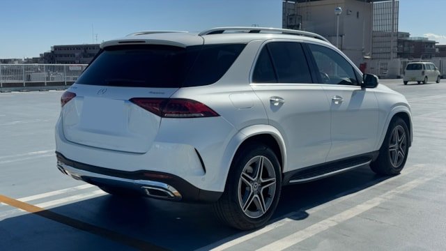 
								2019 Mercedes GLE300d 4Matic AMG Line full									