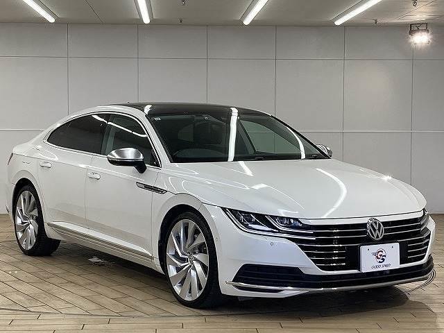 2019 Volskwagen Arteon 4Motion Elegance