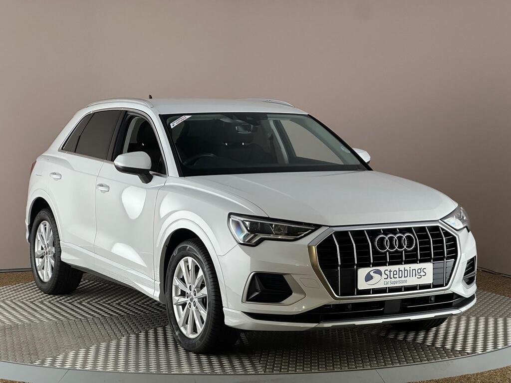 2020 Audi Q3 35 TDI Sport
