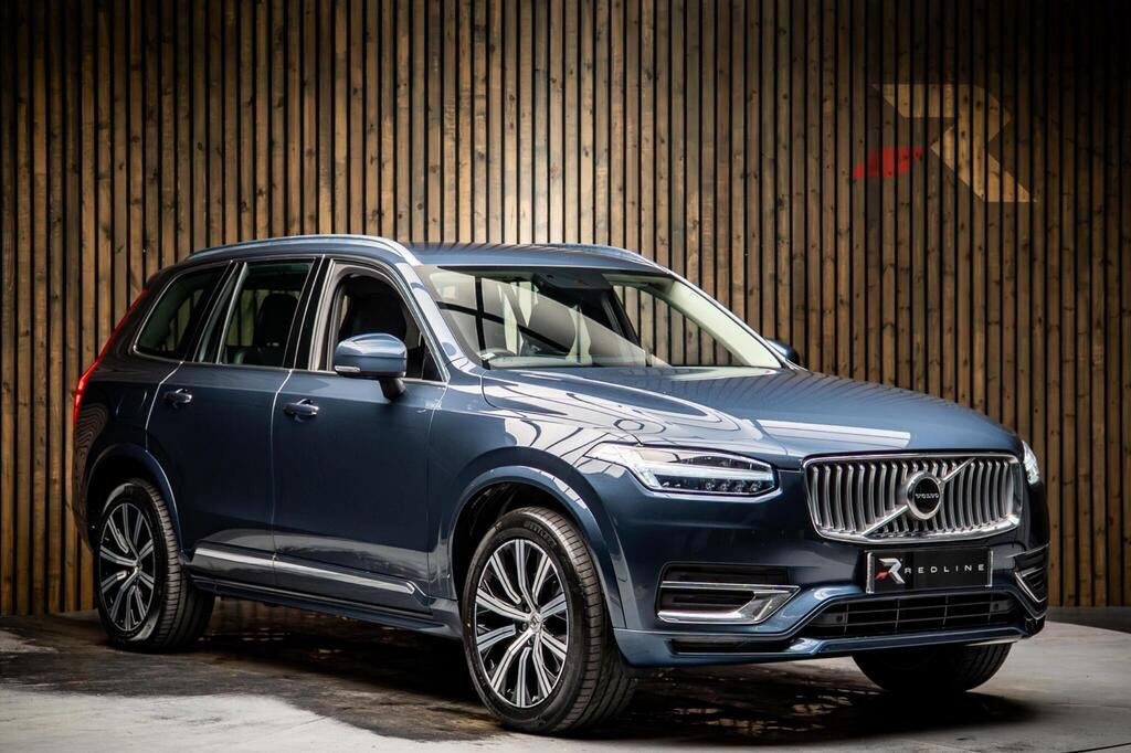 2022 Volvo CX90 B5 Inscription