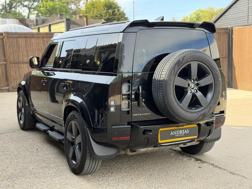 
								2020 Land Rover Defender 110 P400 MHEV X full									