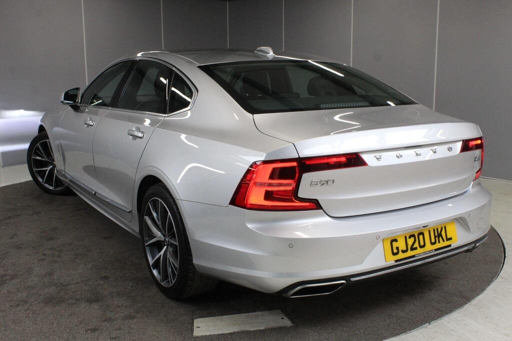
								2020 Volvo S90 T4 Inscription full									