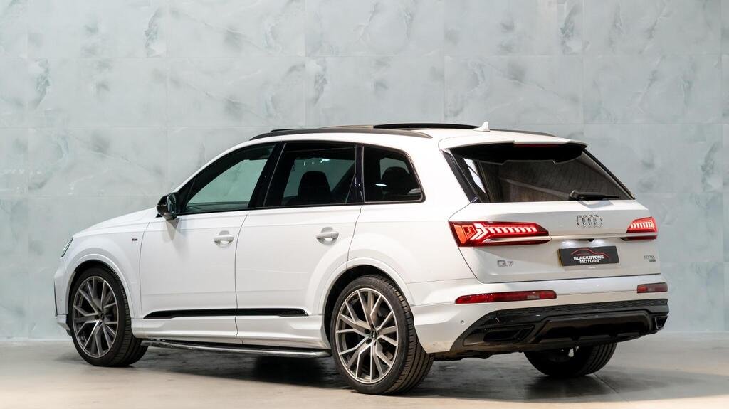 
								2019 Audi Q7 50 TDI Vorsprung full									