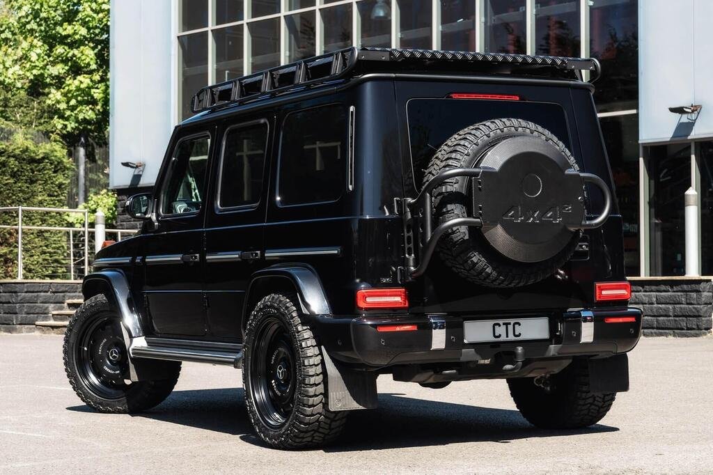 
								2023 Mercedes -Benz G400d AMG Line full									